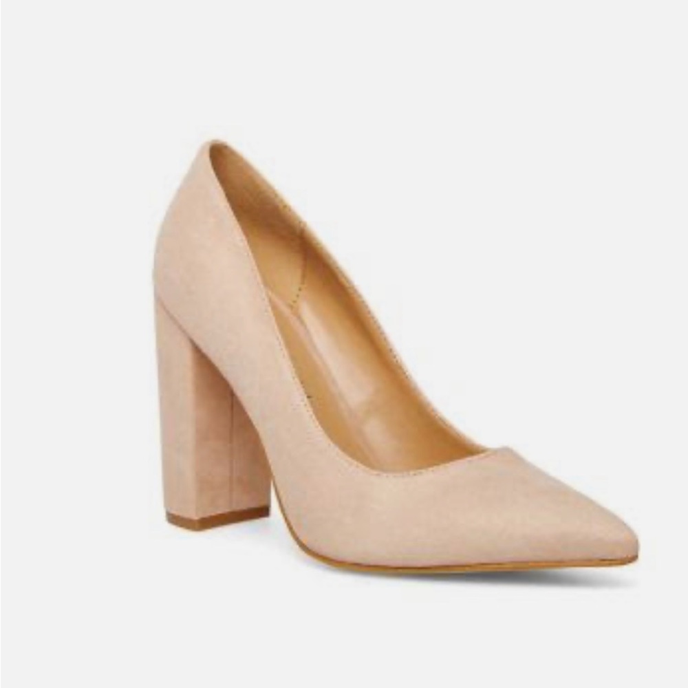 NWT MADDEN GIRL 7.5 taupe pumps